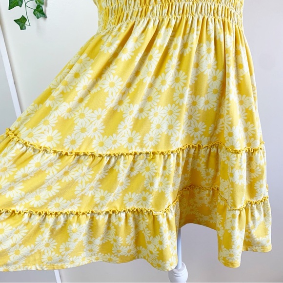 Urban Outfitters Yellow Floral Daisy Dress | XXXL - Picture 3 of 5